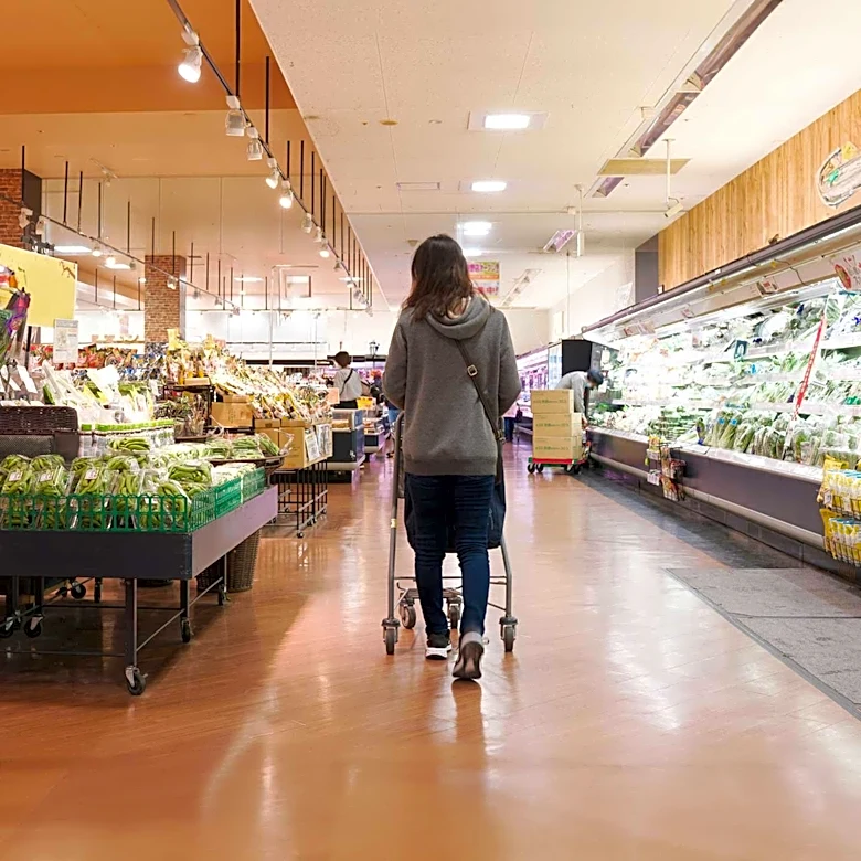 Saturday Identified as Busiest Day for Grocery Shopping at Walmart