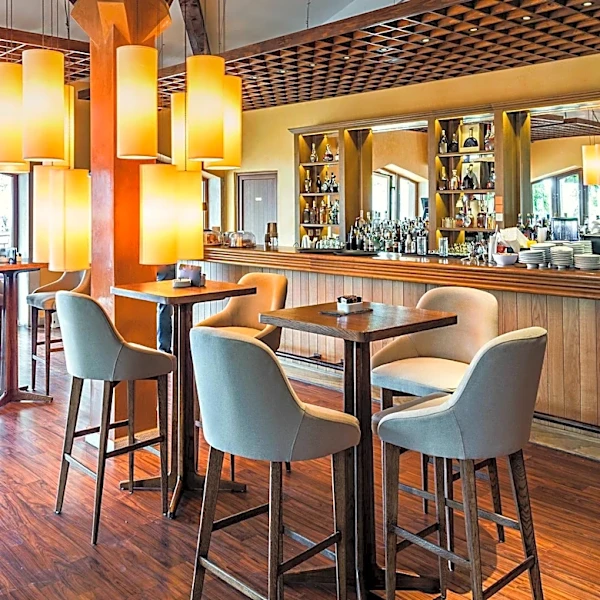 Stay Darlin' Bar Opens in Dallas, Embracing Cowboy Core Trend