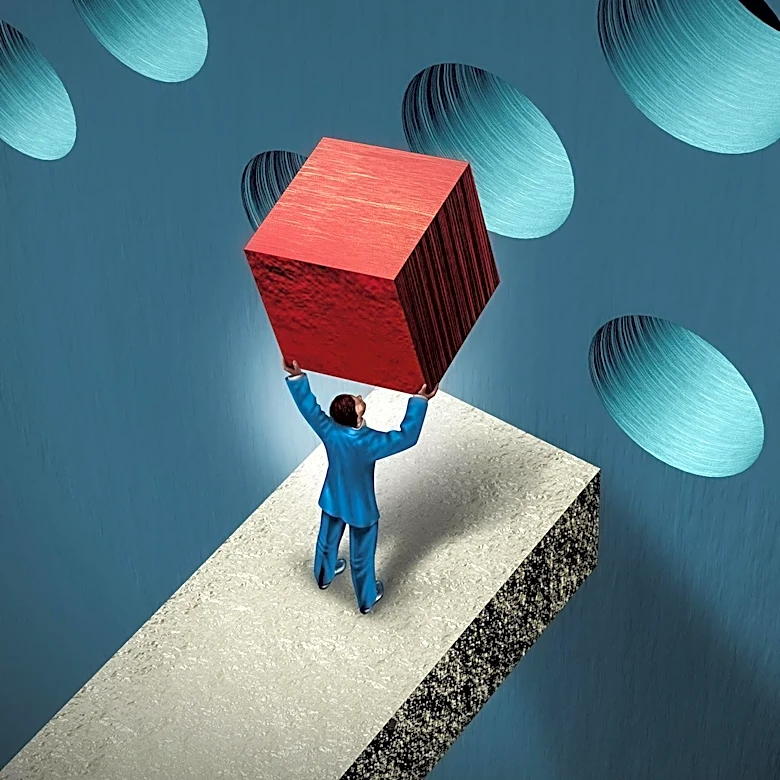 Federal Reserve's Approach to Inflation and Employment Amid Economic Challenges