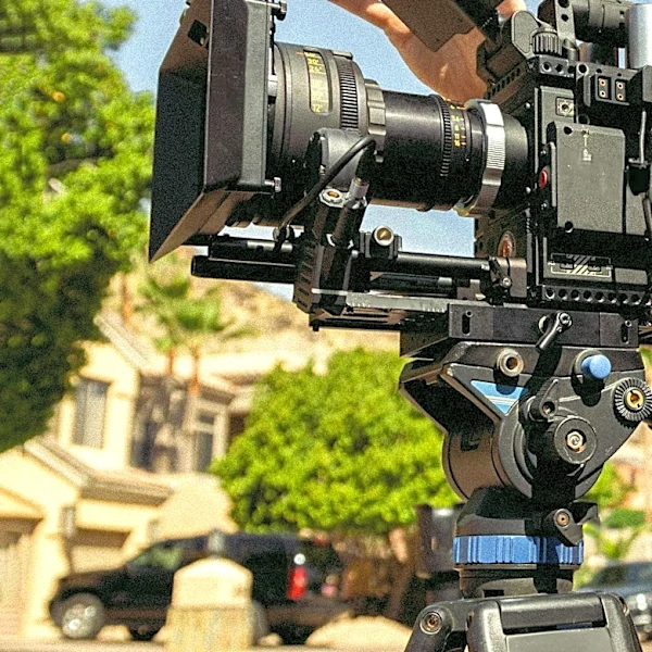 Sacramento Native Danielle Truitt Films New Movie 'Mona' in Hometown