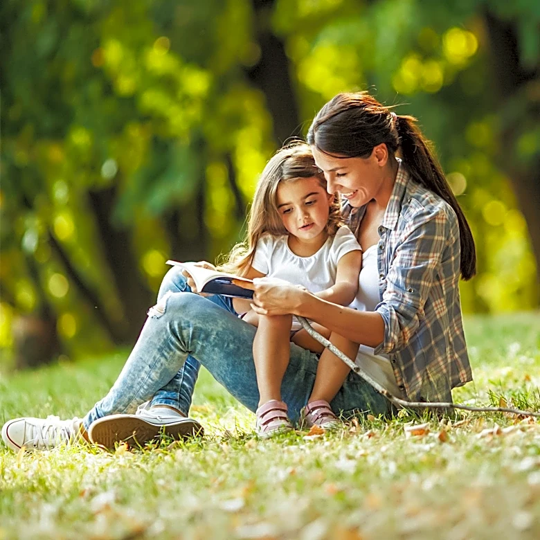Mônica Donetto Releases Expanded Edition of Book on Contemporary Parenting Challenges