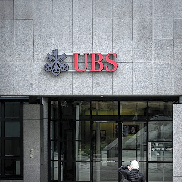 UBS Fined $125M by U.S. Regulators for Money Laundering Violations