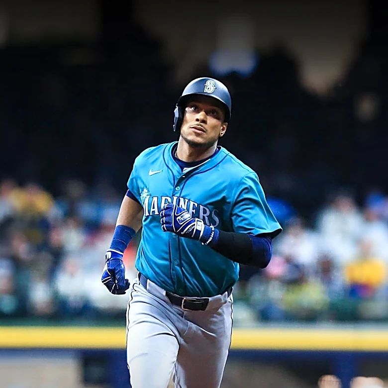 Seattle Mariners Acquire Taylor Ward, Designate Veterans for Assignment
