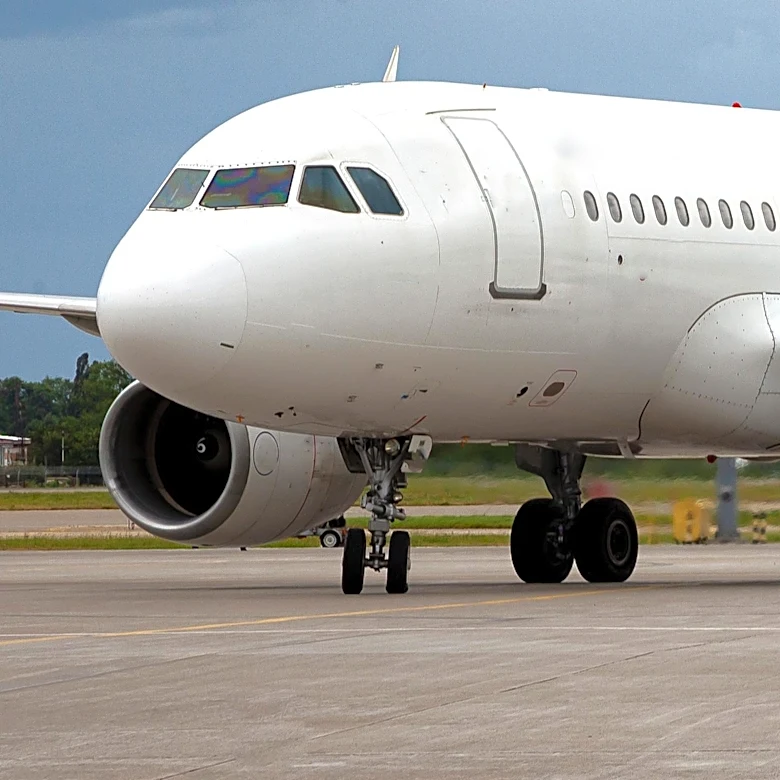 Lufthansa Group Reports Profit Amid High Fuel Costs and Strong Air Travel Demand