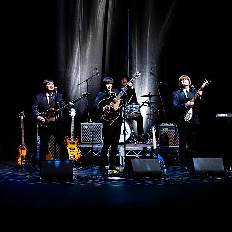 Glen Hansard's Funeral Draws Thousands in Dublin, Celebrating His Life and Music
