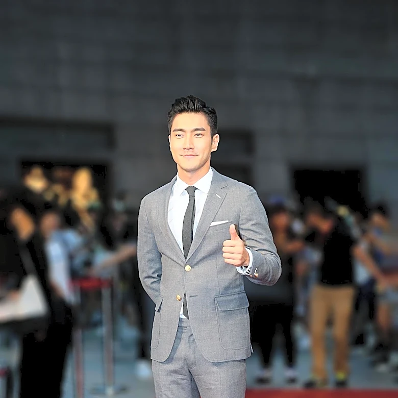 Star-Studded Premiere of 'The Odyssey' in Seoul: A Red Carpet Event