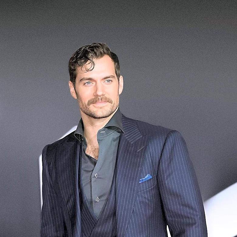 Henry Cavill Expands Warhammer 40,000 Franchise with Animated Series