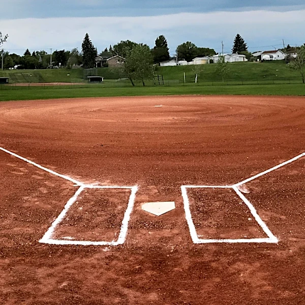Little League Softball World Series Faces Weather Delays, Kentucky and Florida Dominate