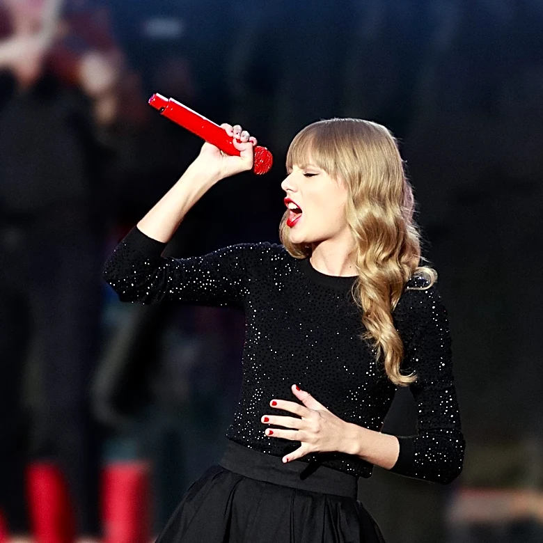 Phil Collins Praises Taylor Swift's 'White Horse' for Its Emotional Impact