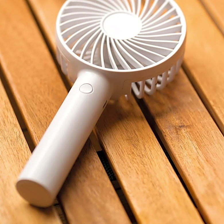 Affordable Alternatives to Premium Handheld Fans from Shark and Dyson