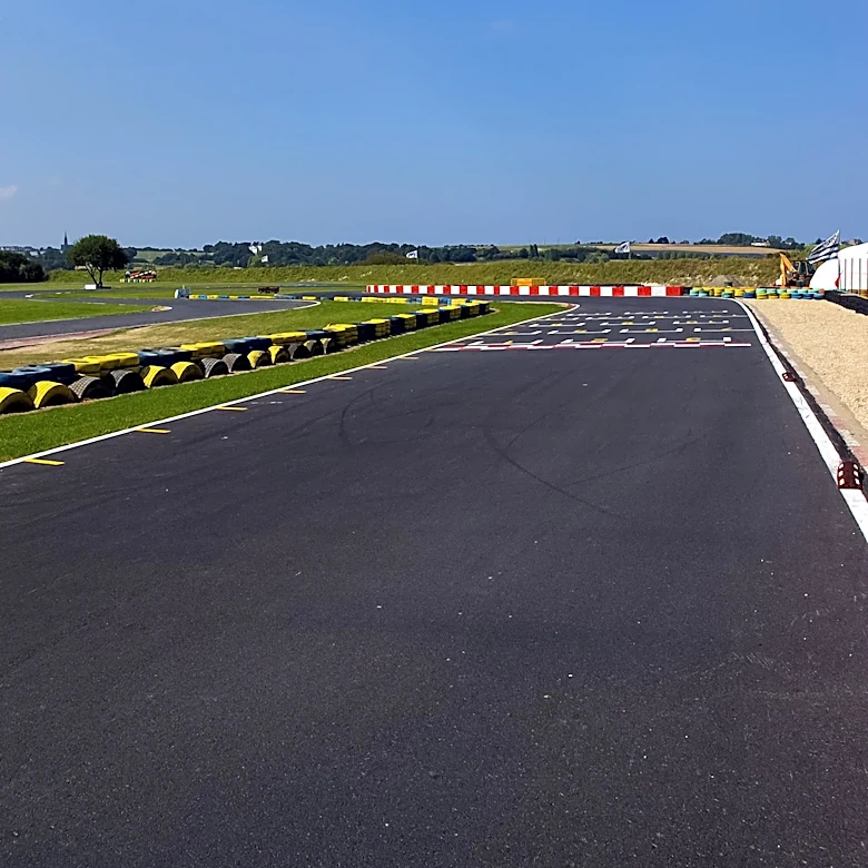 Kimi Antonelli Enjoys Sardinian Vacation, Sets New Karting Record