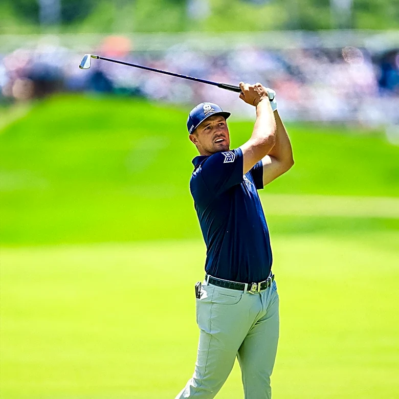 Bryson DeChambeau Leads LIV Golf Players-Only Meeting Amid League's Uncertainty