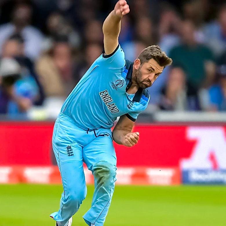 England Cricketer Liam Plunkett Ventures into Professional Baseball with Oakland Ballers