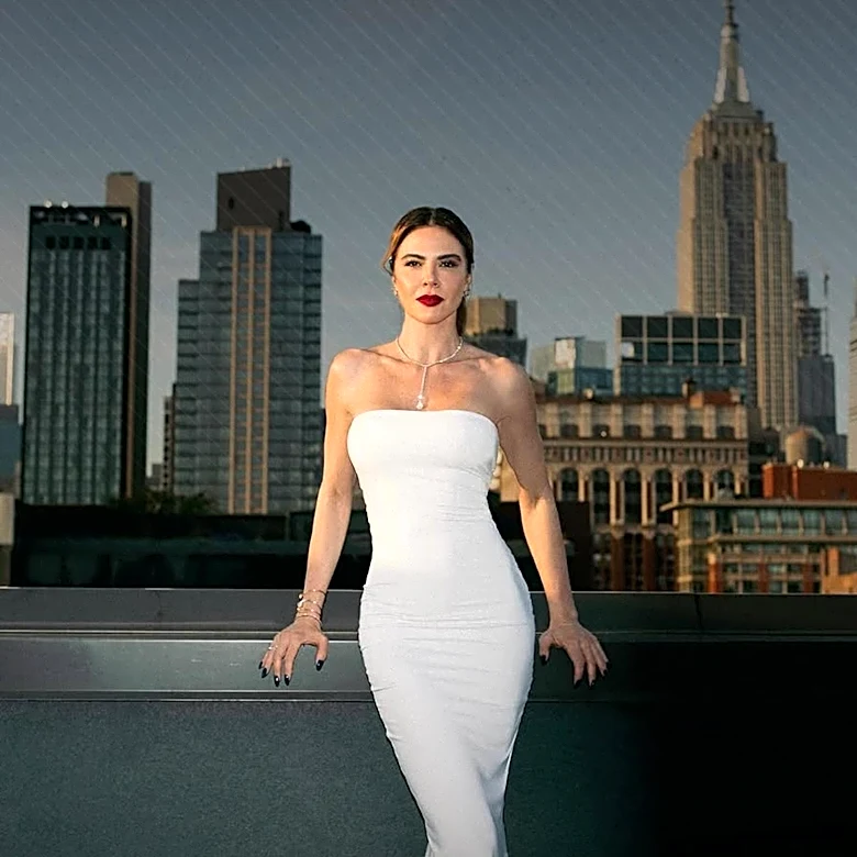 Julia Fox Embraces 'Indie Sleaze' Style at 'One Night Only' Premiere