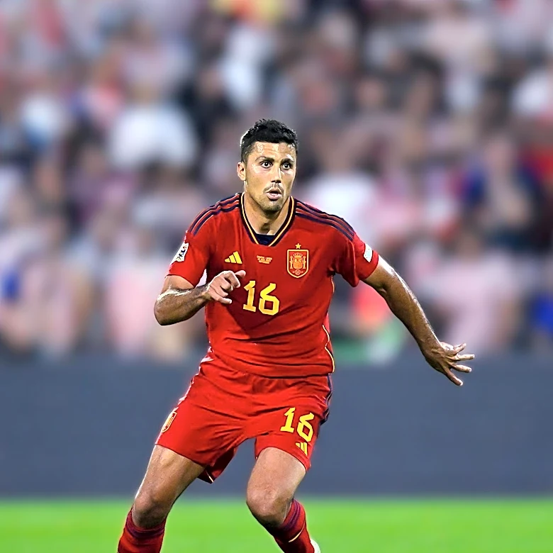 Bayern Munich's Interest in Rodri Thwarted by Player's Real Madrid Ambitions
