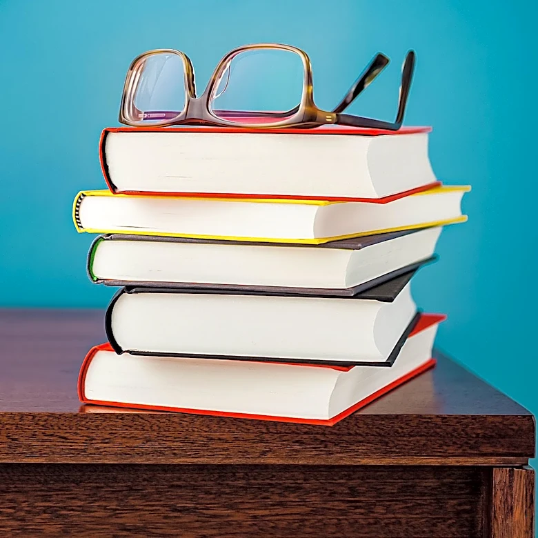 August Nonfiction Book Recommendations Highlight Diverse Topics