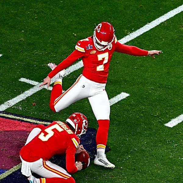 Kansas City Chiefs' Young Defensive Backs Embrace Leadership Roles
