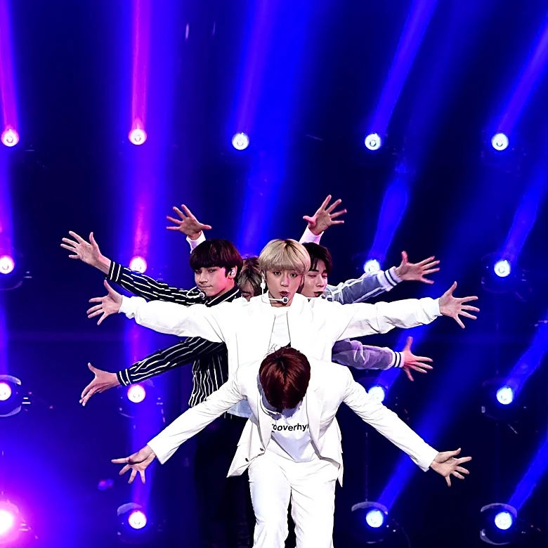 Yeonjun's Central Park Performance Draws Hundreds for GMA's Summer Concert Series