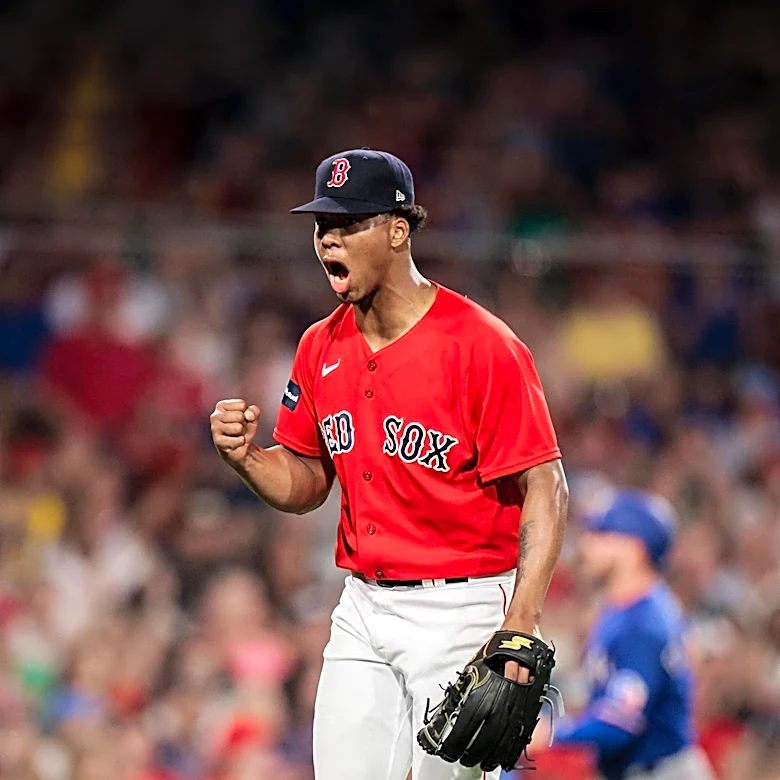 Boston Red Sox Extend Winning Streak with Dominant Victory Over White Sox