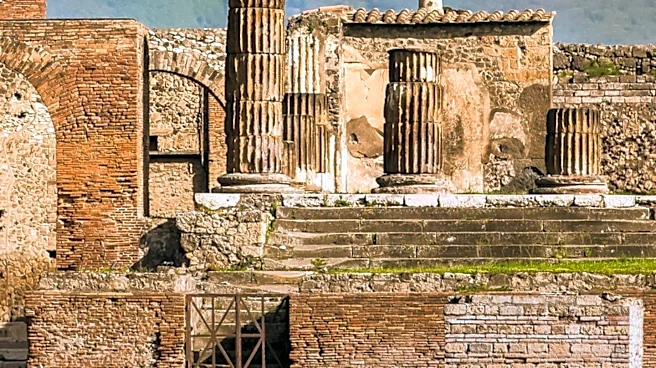 Gianfranco Rosi's Documentary 'Below the Clouds' Explores Life Under Mount Vesuvius