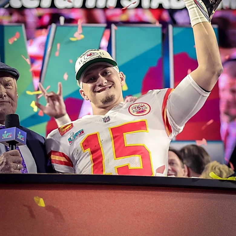 Chiefs Unveil 2026 Limited-Edition Red Thursday Flag to Support Ronald McDonald House