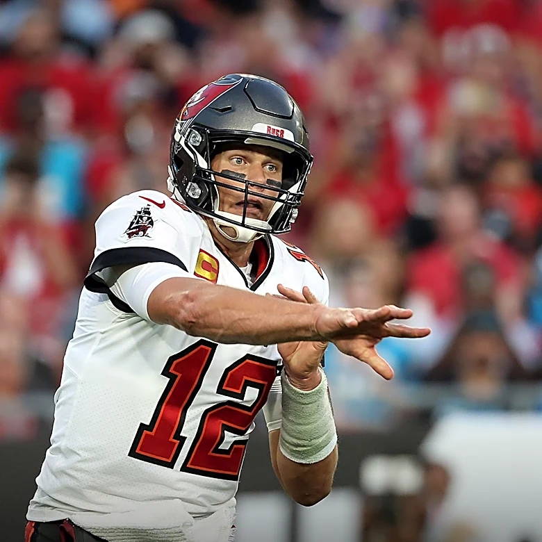 Vita Vea's Agent Signals Likely Trade Amid Contract Stalemate with Buccaneers