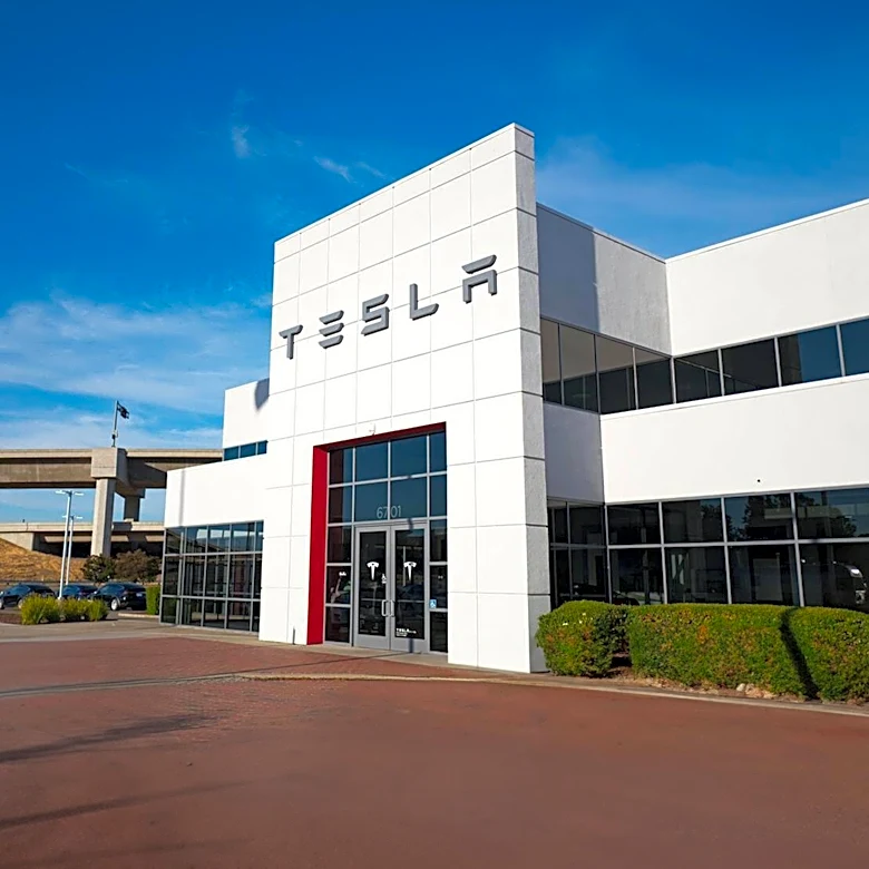 SpaceX Increases Tesla Megapack Purchases to Power AI Data Centers