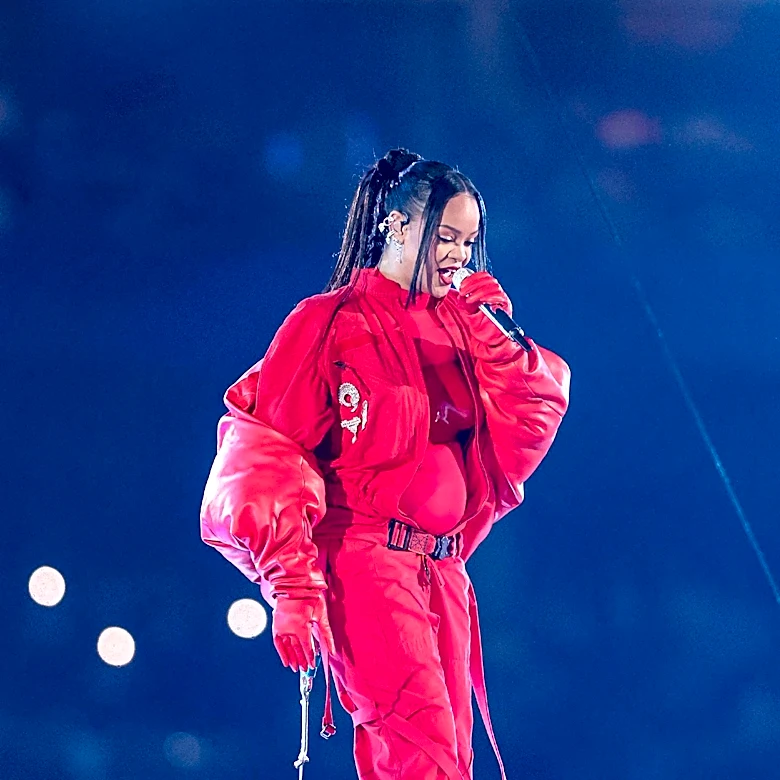 Super Bowl Halftime Show Evolution: From Marching Bands to Global Spectacles