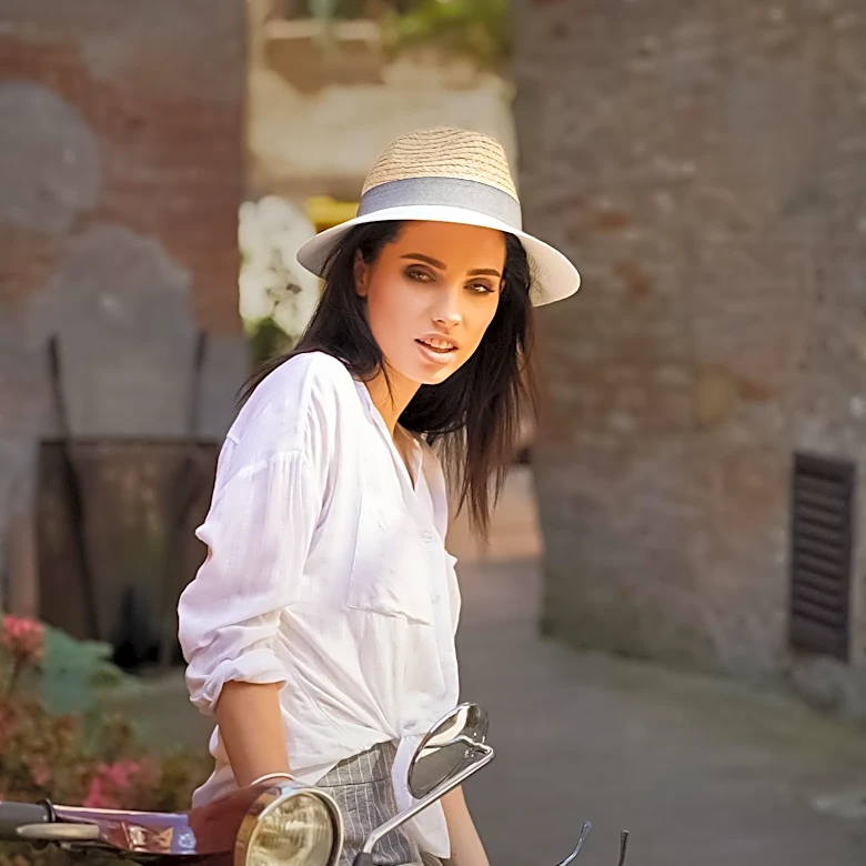 Francesca's Revelation Transforms Adriana's Fortune in 'Quem Ama Cuida'
