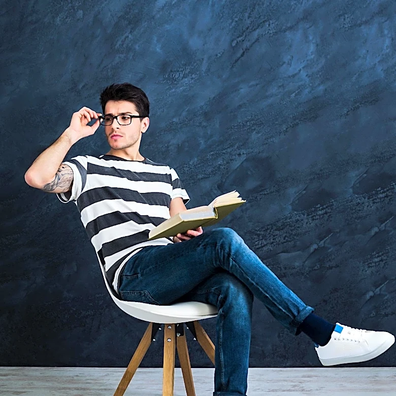 Anthony Jeselnik's Book Club Aims to Revive Reading Among Young Men