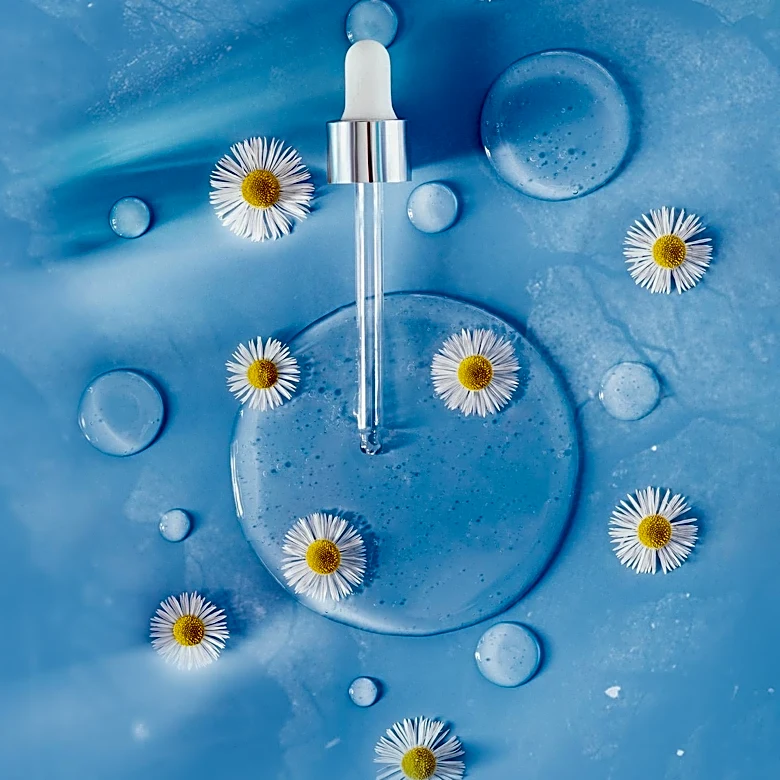 Tianshan Snow Lotus (W) Offers Multi-Pathway Skin Brightening