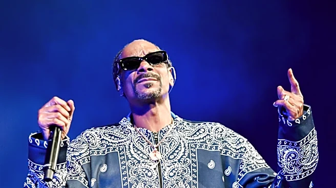 Kevin Richardson and Snoop Dogg Meet Amid Viral 'Long-Lost Twins' Meme