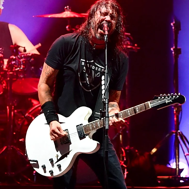Foo Fighters Launch 2026 North American Tour with Queens of the Stone Age