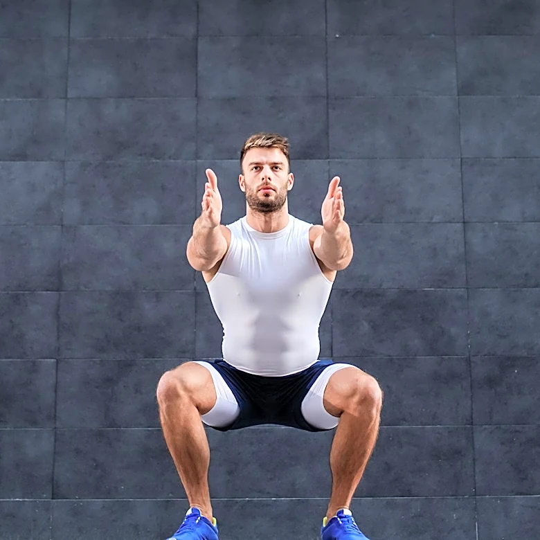 Squat Hold Test Reveals Leg Strength in Individuals Over 50