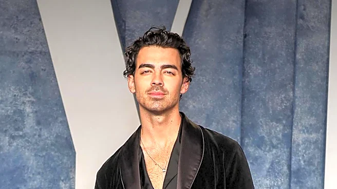 Joe Jonas Reveals Solo Album Struggles Led to Therapy