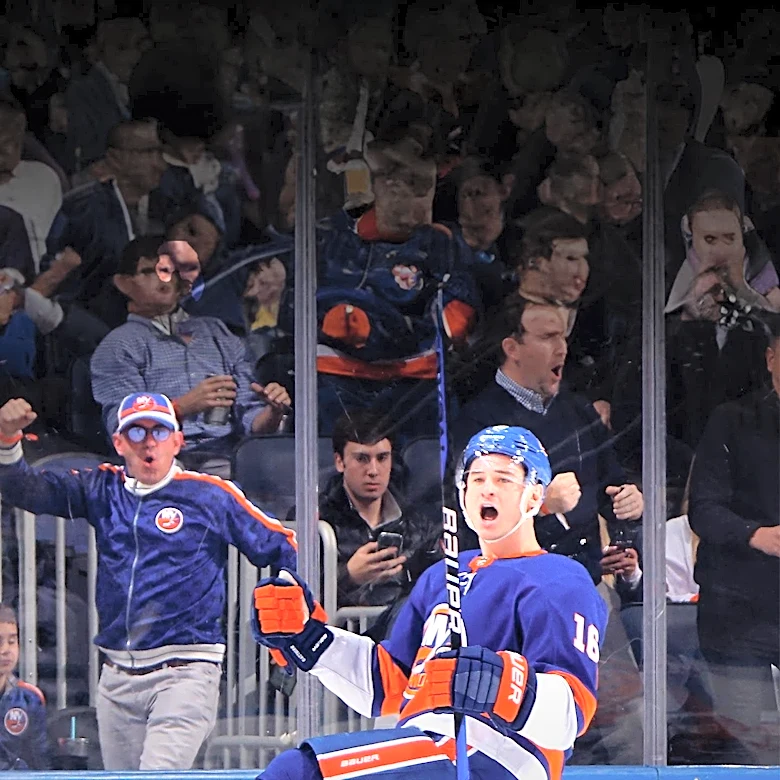 NHL Fan Survey Gauges Confidence in Team Front Offices