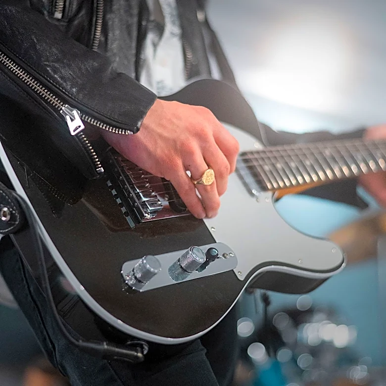 Joan Jett Cancels 2026 Concerts Due to Injury Recovery