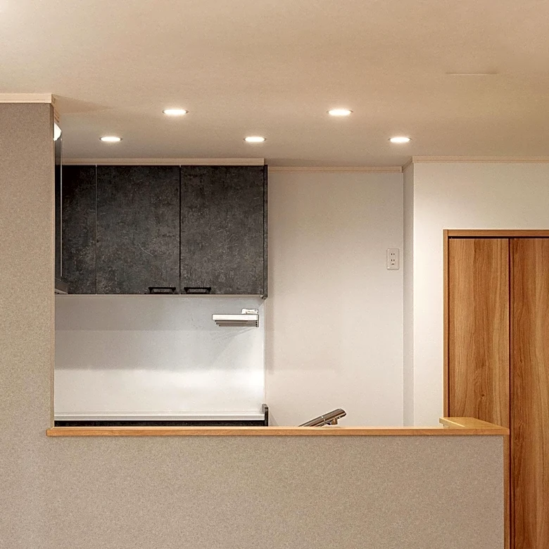 Renovated 3-Bedroom Co-op in Kensington Offers Modern Living