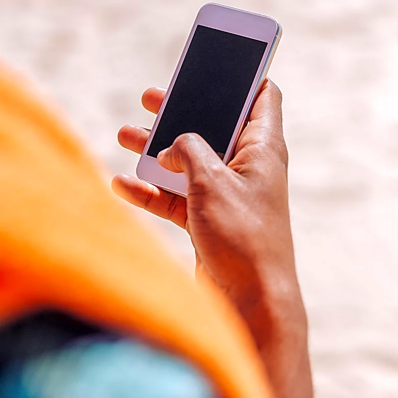 Smartphone Tips for Capturing the August Solar Eclipse Over Europe