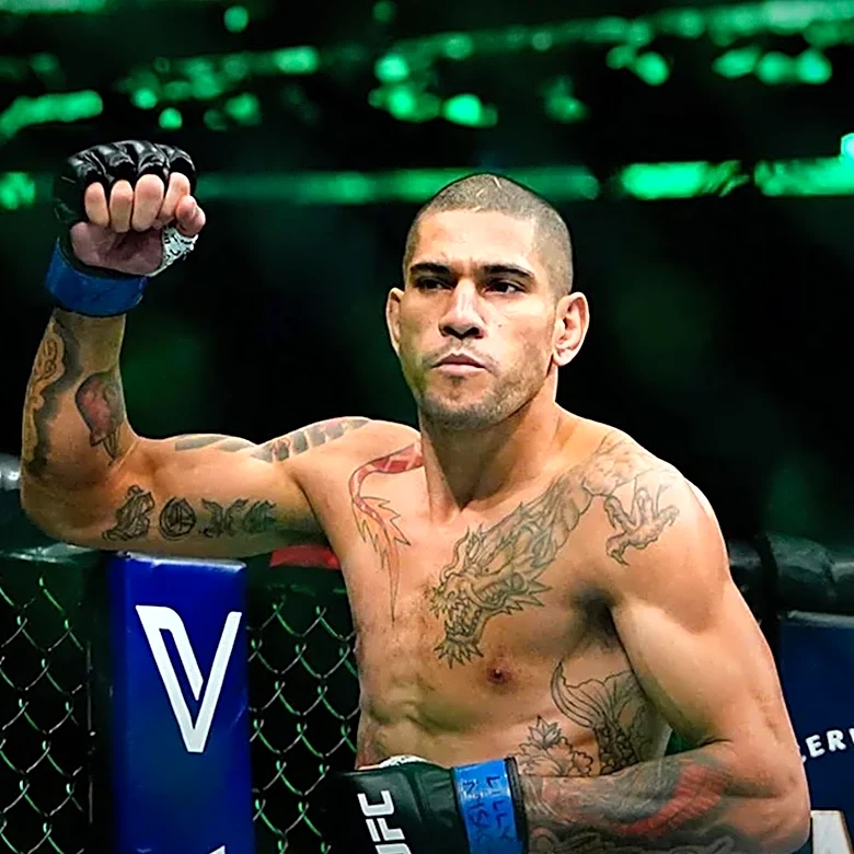 Alex Pereira Criticizes Referee Herb Dean After Controversial UFC White House Fight