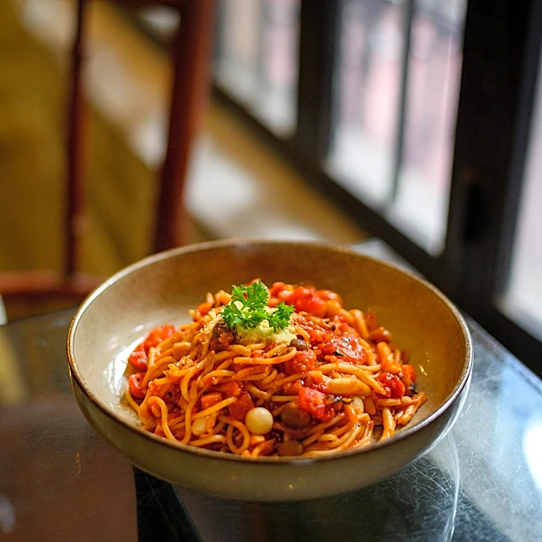 Gamlin's Restaurant Opens in Maplewood, Offers Italian-Inspired Dining Experience