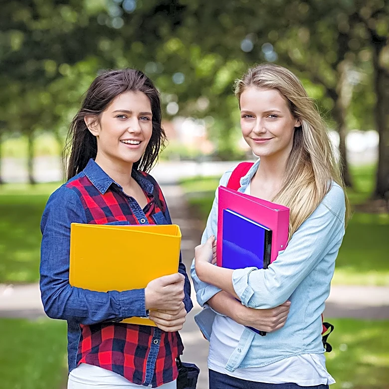 Cosy Family Moving Bags Offer Affordable Solution for Students