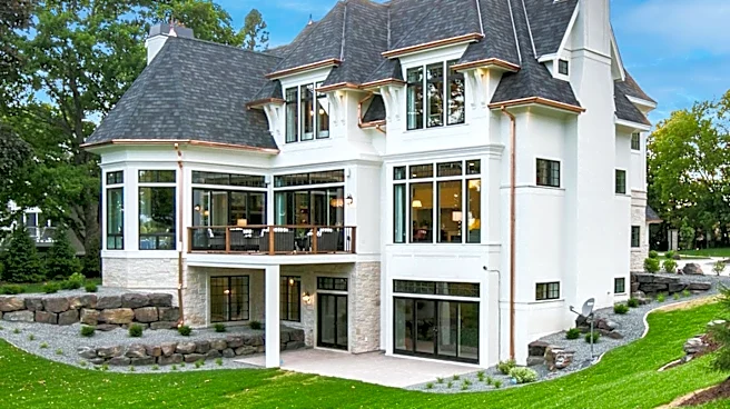 Restoration Hardware Luxury Collection Auction in Fairfield, CT