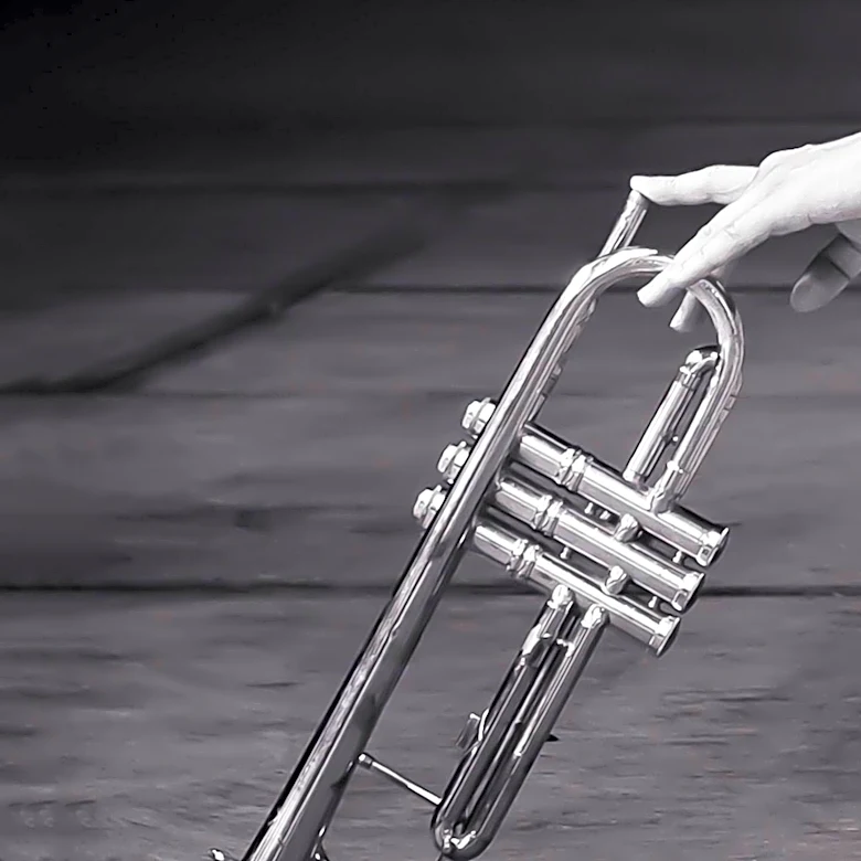 Roy DeCarava's Exhibition: A Fusion of Jazz and Urban Life