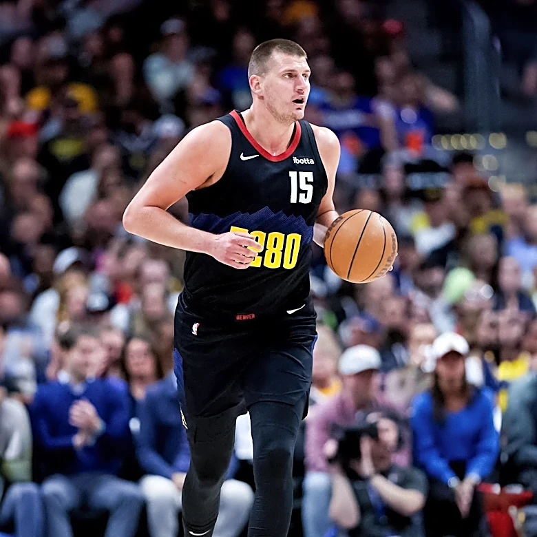 Chicago Bulls Eye Peyton Watson Amid Denver Nuggets' Financial Moves