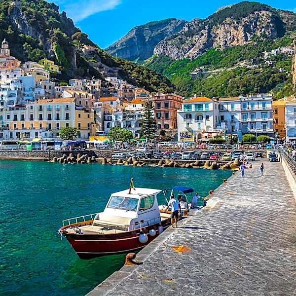 David Muir Shares Personal Insights from Italian Vacation