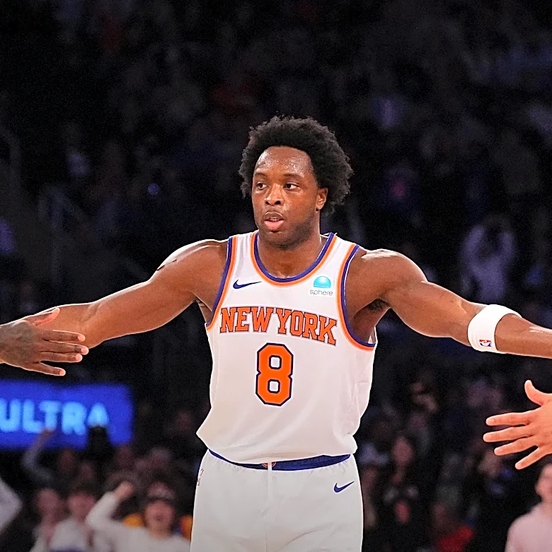 New York Knicks' Strategic Patience at Center Position May Yield Benefits
