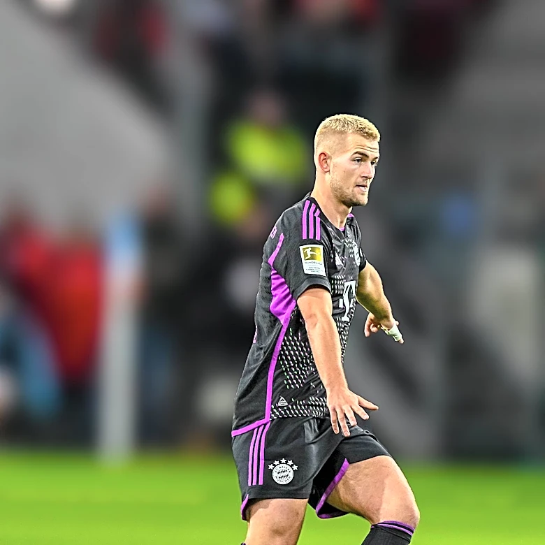 Aston Villa's Matty Cash Prepares for Challenging Match Against Bayern Munich