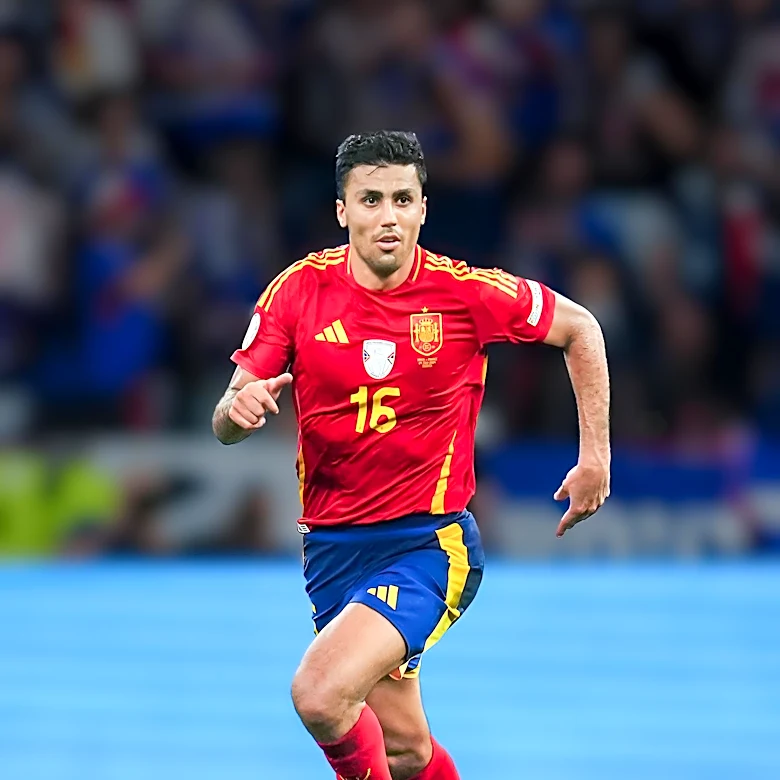 Rodri Chooses Barcelona Over Real Madrid, Catalan Club Prepares for Major Signing