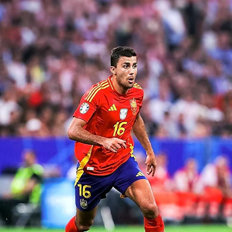 Barcelona Plans Ambitious Move to Sign Rodri, Challenging Real Madrid's Transfer Strategy